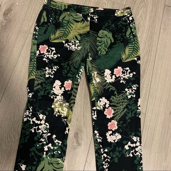 Adrianna Papell | Green Floral Pants size US 8 - Picture 5 of 6